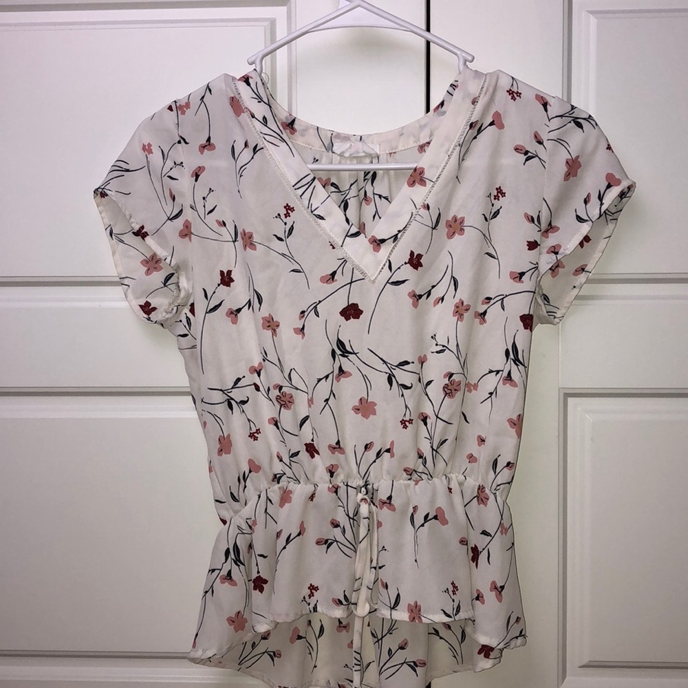 SIENNA SKY Junior’s Blouse
